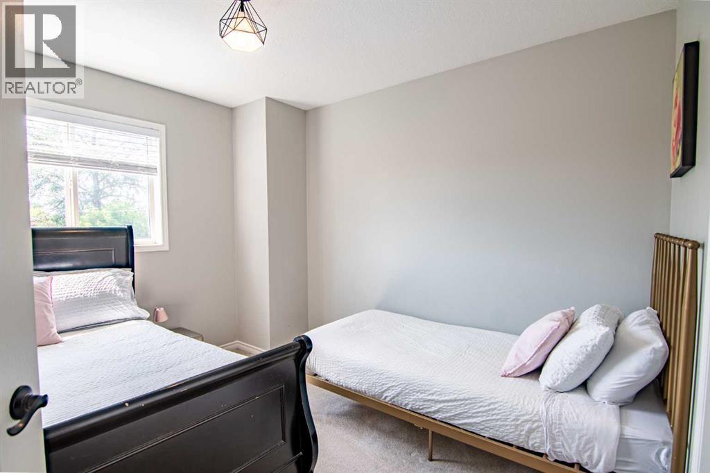 5008 41 Street, Sylvan Lake, Alberta  T4S 1B9 - Photo 28 - A2285838