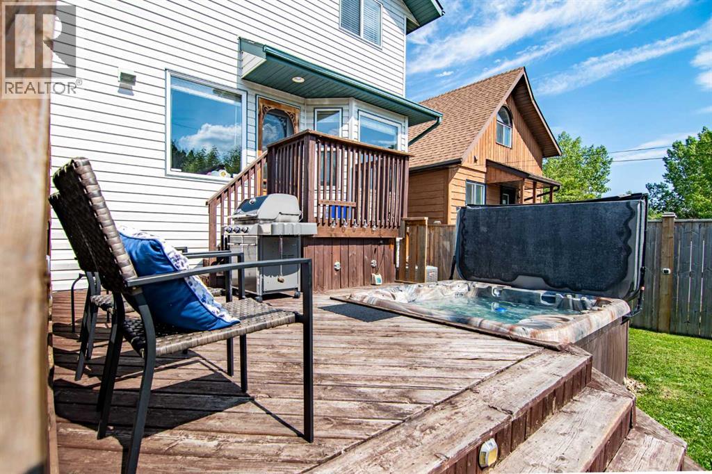 5008 41 Street, Sylvan Lake, Alberta  T4S 1B9 - Photo 39 - A2285838