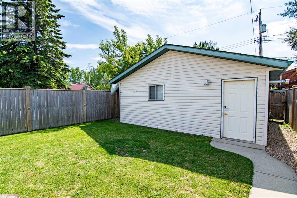 5008 41 Street, Sylvan Lake, Alberta  T4S 1B9 - Photo 44 - A2285838