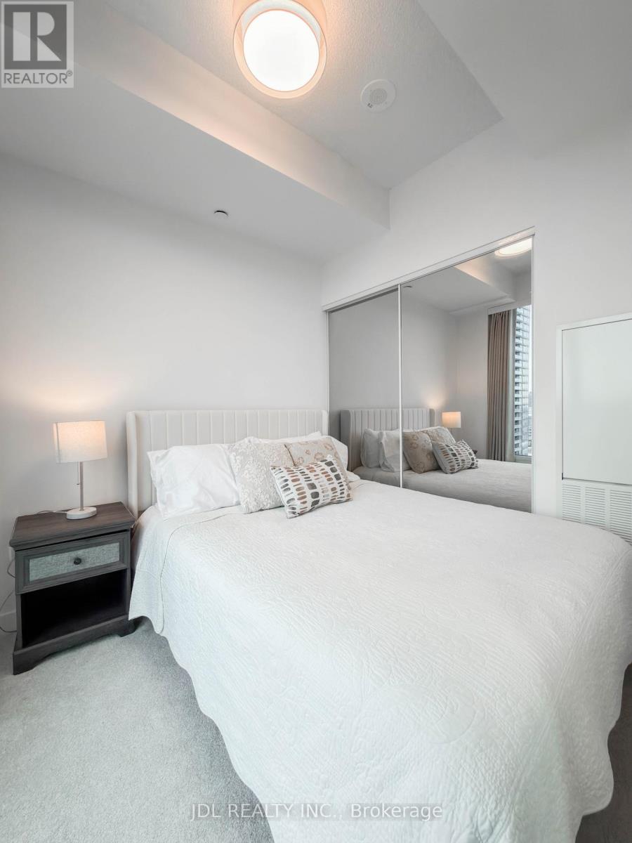 3709 - 238 Simcoe Street, Toronto, Ontario  M5T 0E2 - Photo 28 - C12781242