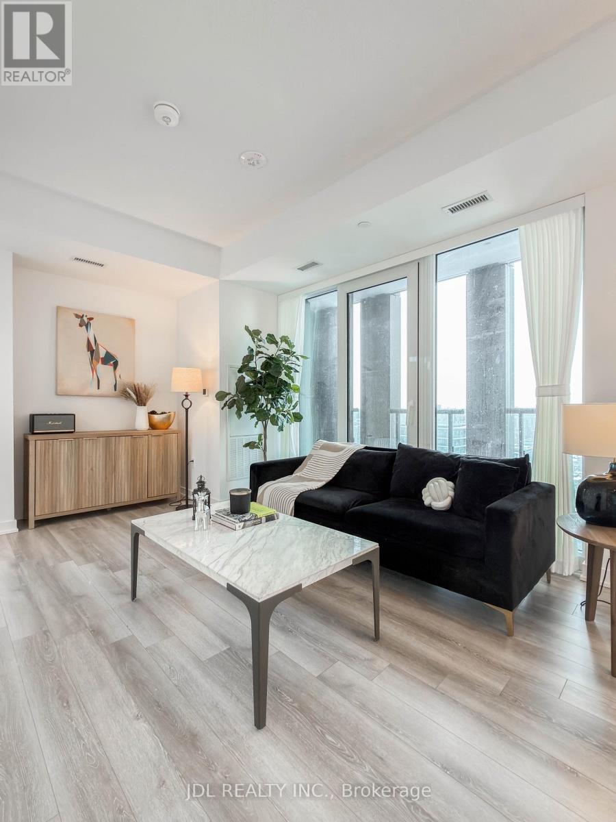 3709 - 238 Simcoe Street, Toronto, Ontario  M5T 0E2 - Photo 19 - C12781242