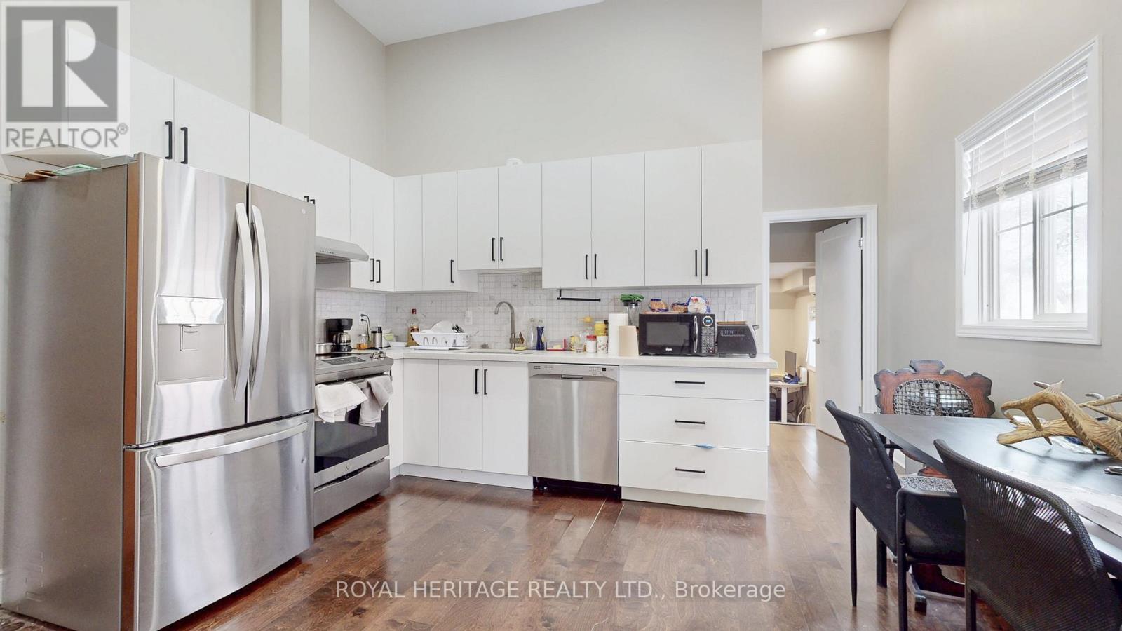 100 Cromwell Avenue, Oshawa (Vanier), Ontario  L1J 4T6 - Photo 3 - E12781708