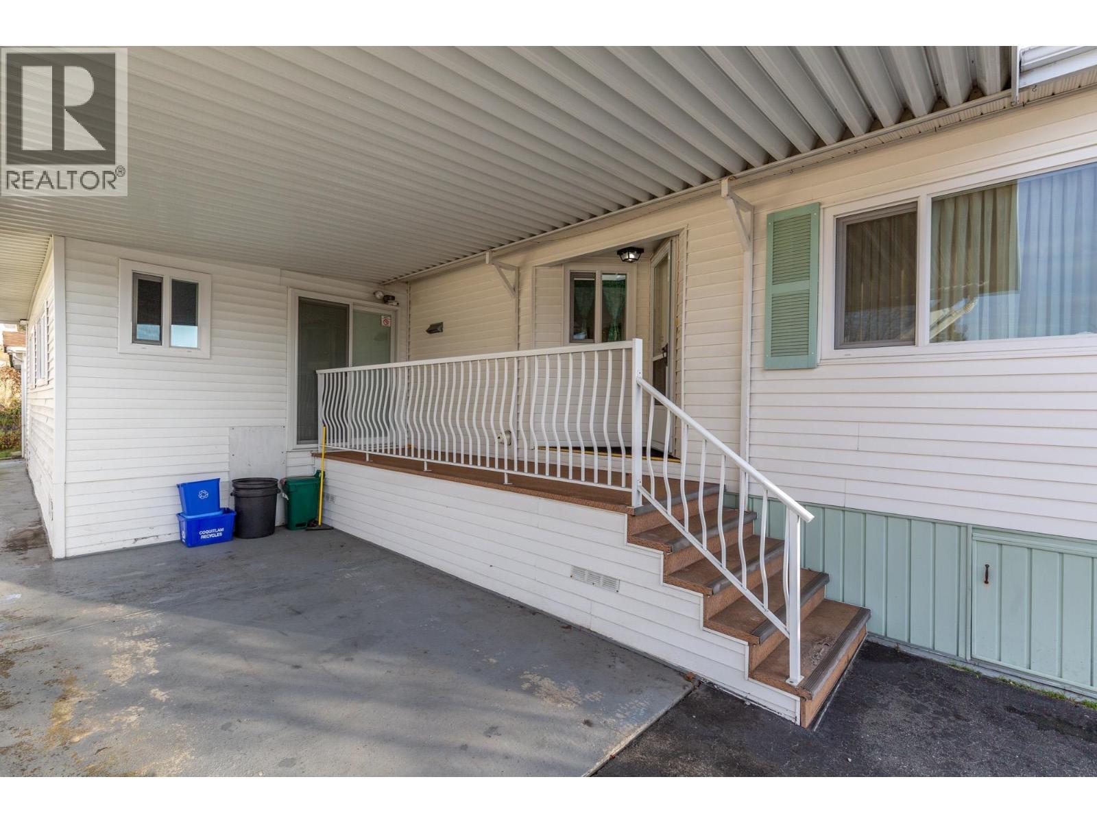 107 145 King Edwards Street, Coquitlam, British Columbia  V3K 6L9 - Photo 2 - R3088735