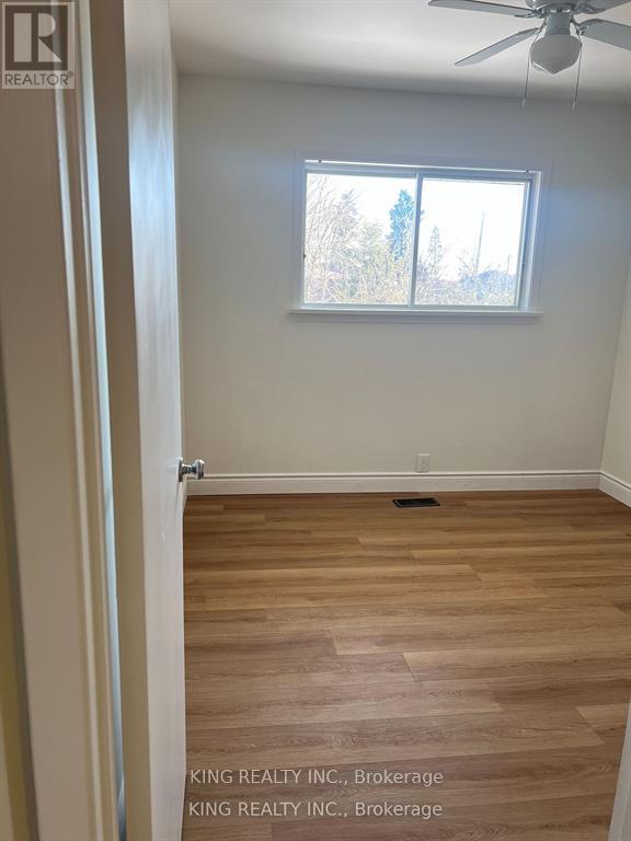 215 Sloane Avenue, Toronto, Ontario  M4A 2C5 - Photo 13 - C12664708