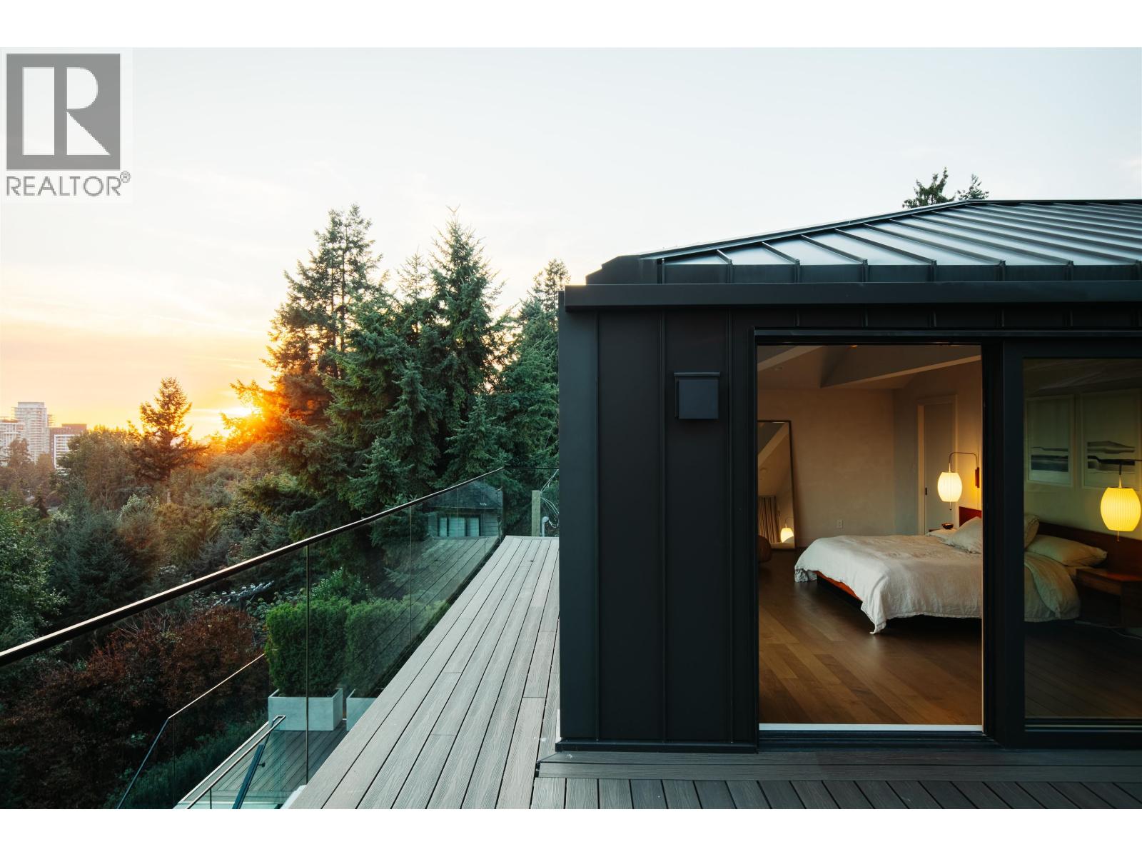 1295 W Keith Road, North Vancouver, British Columbia  V7P 1Y9 - Photo 19 - R3089292