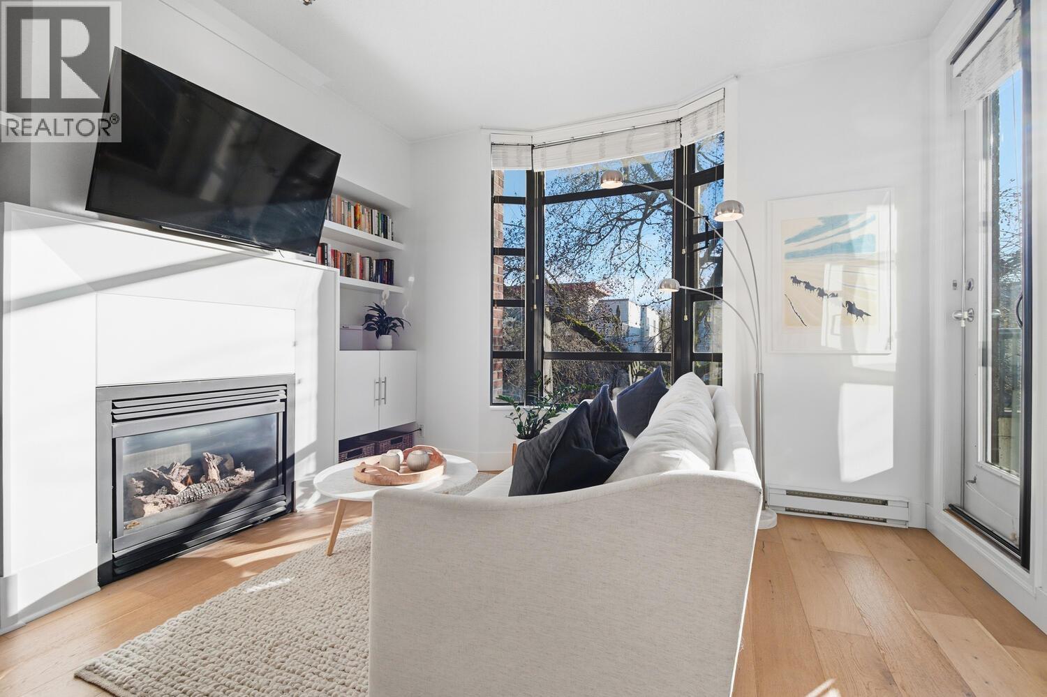 311 2268 Redbud Lane, Vancouver, British Columbia  V6K 4S6 - Photo 2 - R3089267