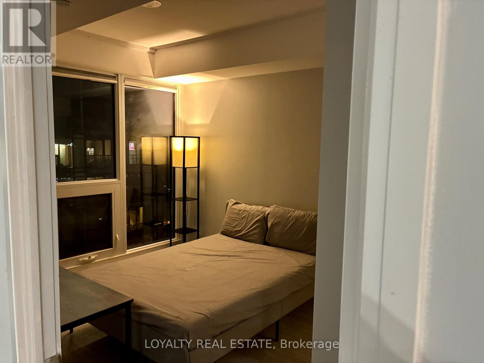 1701 - 181 Dundas Street E, Toronto, Ontario  M5A 0N5 - Photo 9 - C12781692