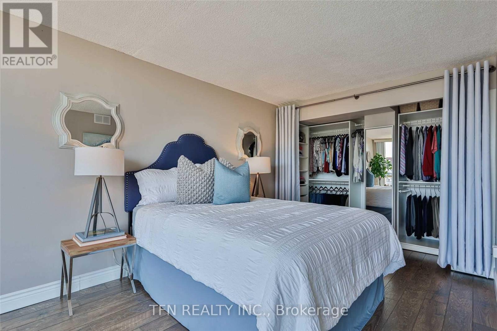 806 - 701 King Street W, Toronto, Ontario  M5V 2W7 - Photo 10 - C12781698