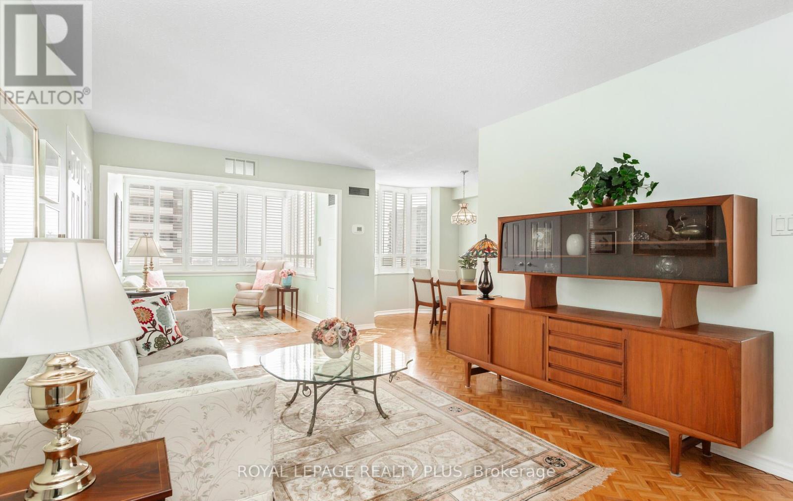 803 - 5 Lisa Street, Brampton, Ontario  L6T 4T4 - Photo 6 - W12779750