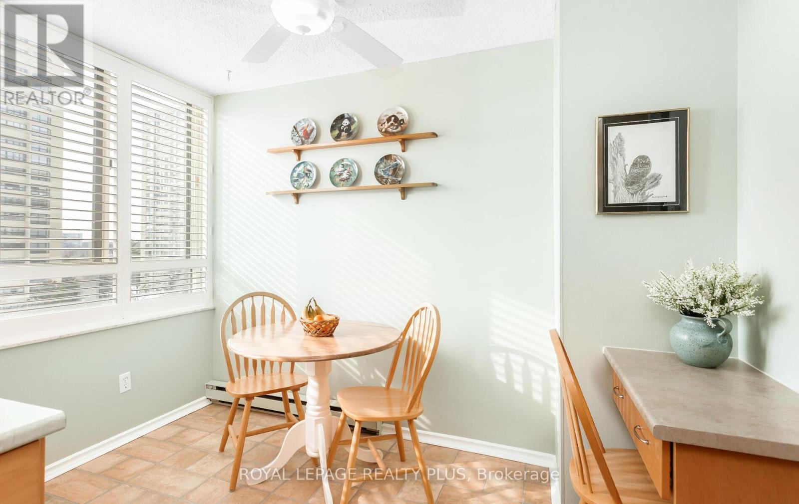 803 - 5 Lisa Street, Brampton, Ontario  L6T 4T4 - Photo 14 - W12779750