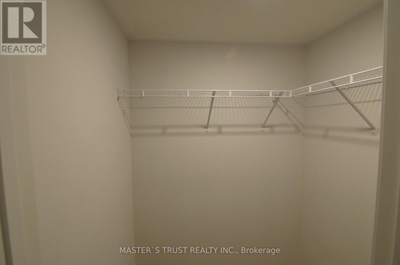 200 - 10 Lloyed Janes Lane, Toronto, Ontario  M8V 0J6 - Photo 15 - W12781702