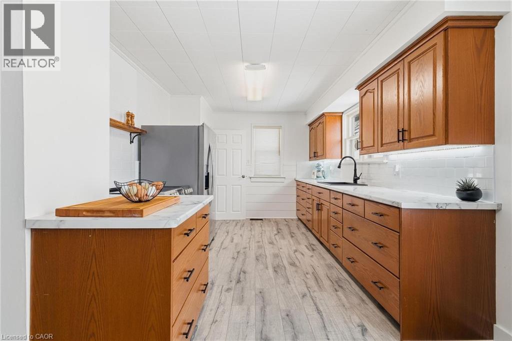 340 Binning Street W, Listowel, Ontario  N4W 1G6 - Photo 6 - 40803806