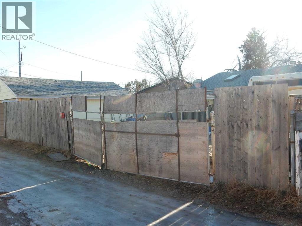 2524 Southwood Drive Se, Calgary, Alberta  T2B 1S5 - Photo 7 - A2285214