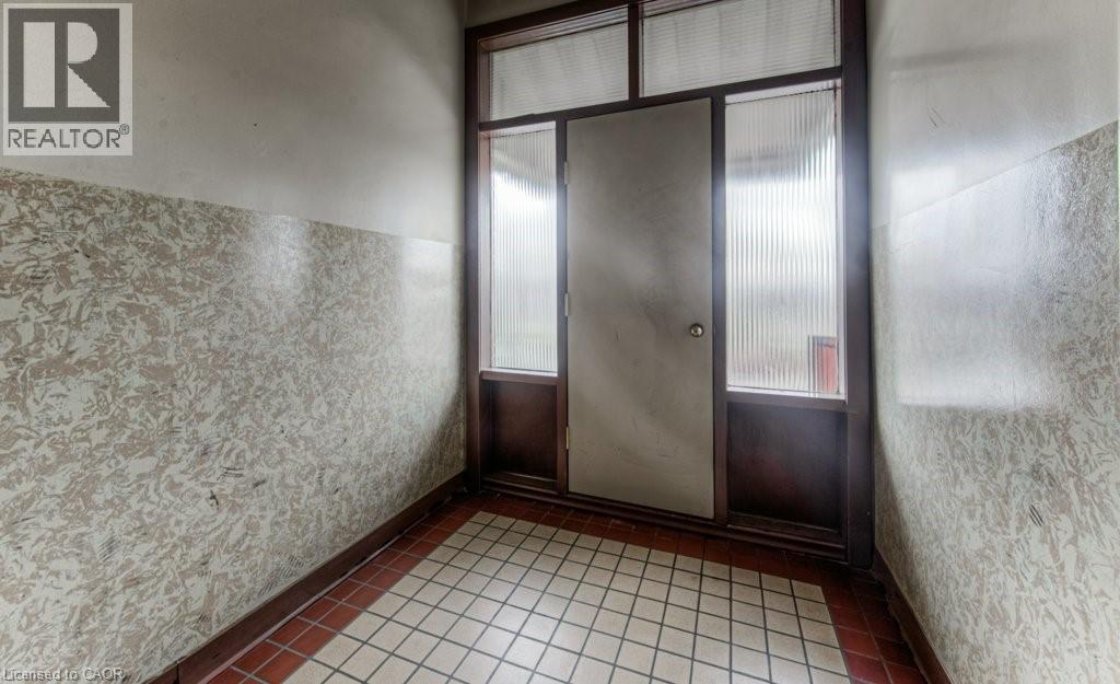 15 Floral Crescent, Kitchener, Ontario  N2G 3B3 - Photo 28 - 40804656