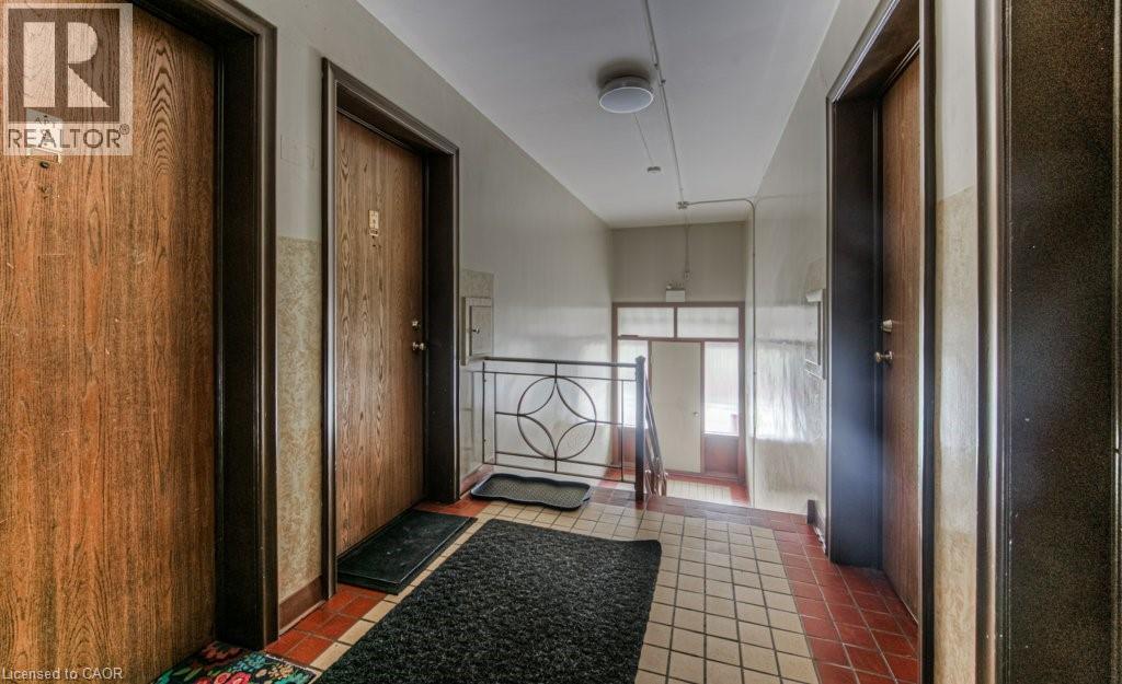 15 Floral Crescent, Kitchener, Ontario  N2G 3B3 - Photo 27 - 40804656