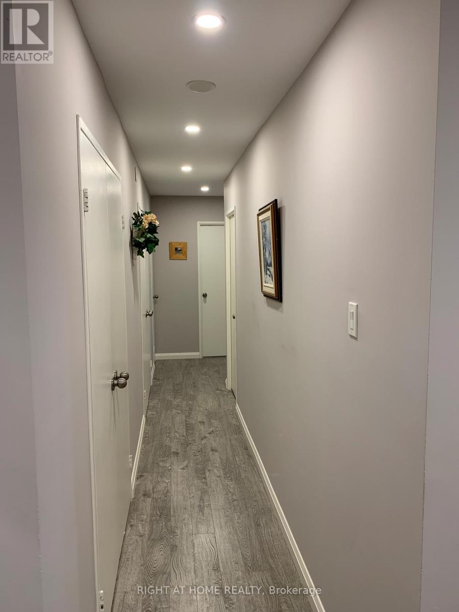 208 - 100 Dundalk Drive, Toronto, Ontario  M1P 4V2 - Photo 3 - E12781742