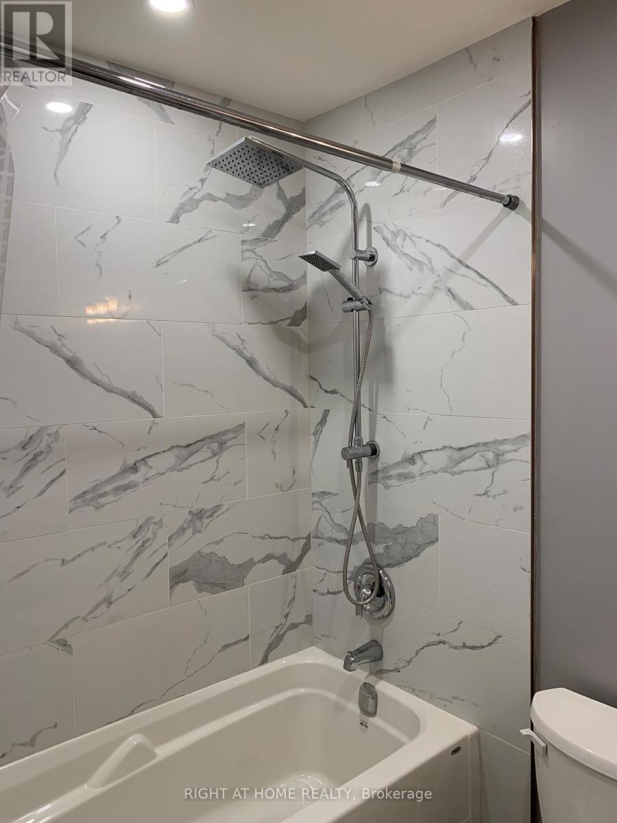 208 - 100 Dundalk Drive, Toronto, Ontario  M1P 4V2 - Photo 4 - E12781742