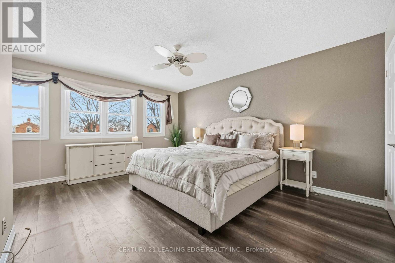 8 Tudor Place, Georgina (Keswick North), Ontario  L4P 3N7 - Photo 26 - N12781714