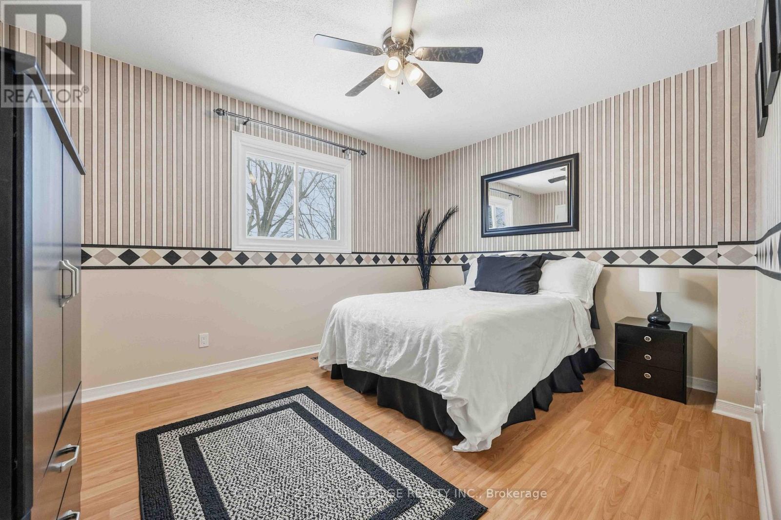 8 Tudor Place, Georgina (Keswick North), Ontario  L4P 3N7 - Photo 30 - N12781714