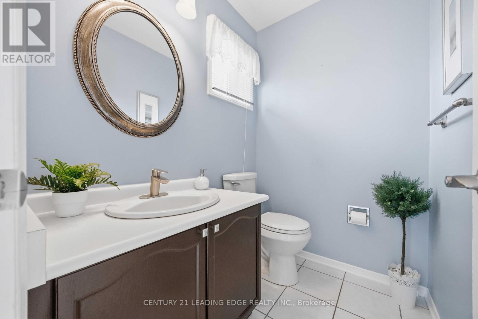 8 Tudor Place, Georgina (Keswick North), Ontario  L4P 3N7 - Photo 33 - N12781714