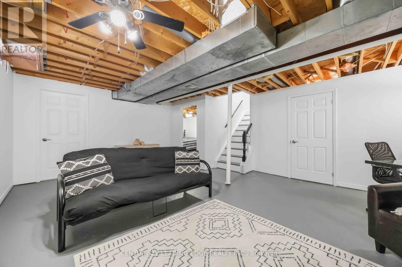 8 Tudor Place, Georgina (Keswick North), Ontario  L4P 3N7 - Photo 37 - N12781714