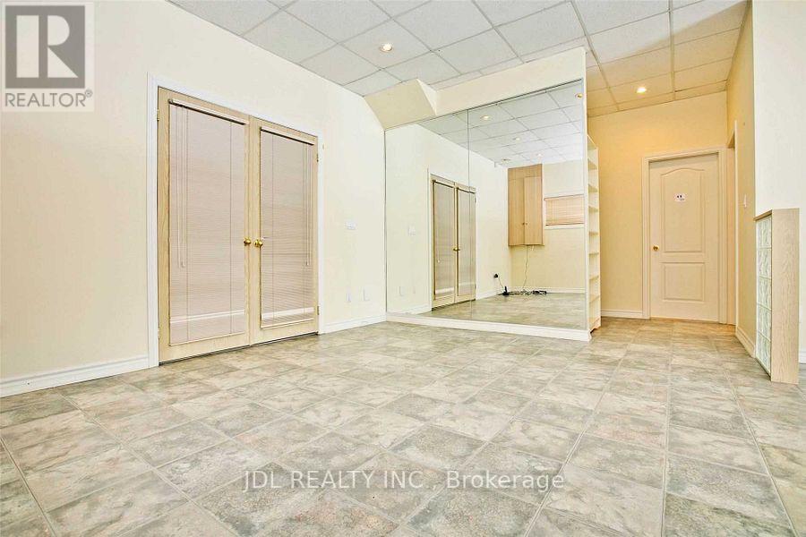 108 Melbourne Drive, Richmond Hill, Ontario  L4S 2G7 - Photo 14 - N12781716