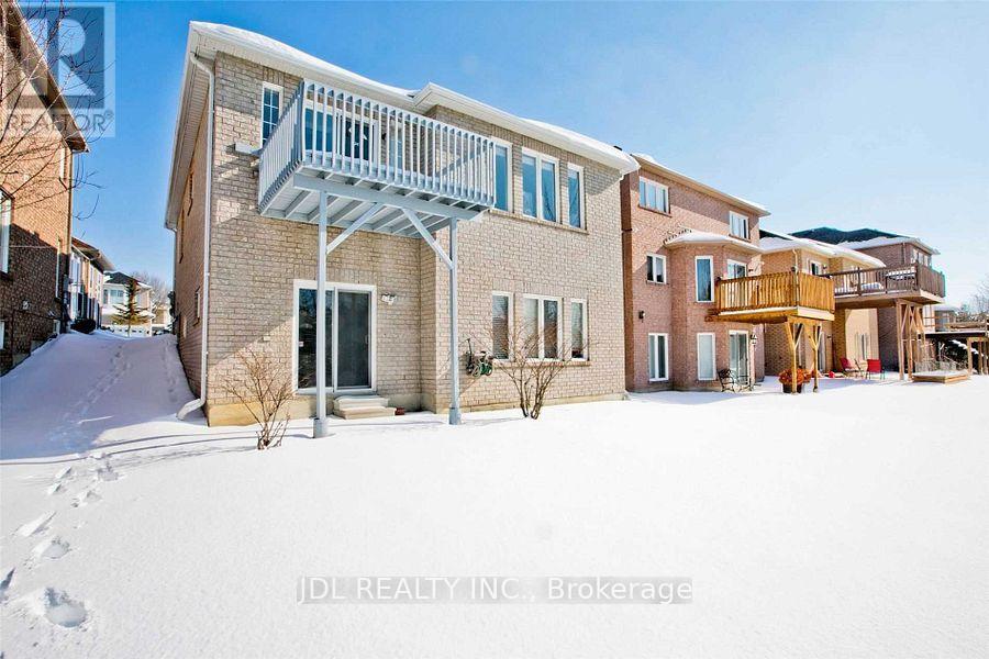 108 Melbourne Drive, Richmond Hill, Ontario  L4S 2G7 - Photo 19 - N12781716