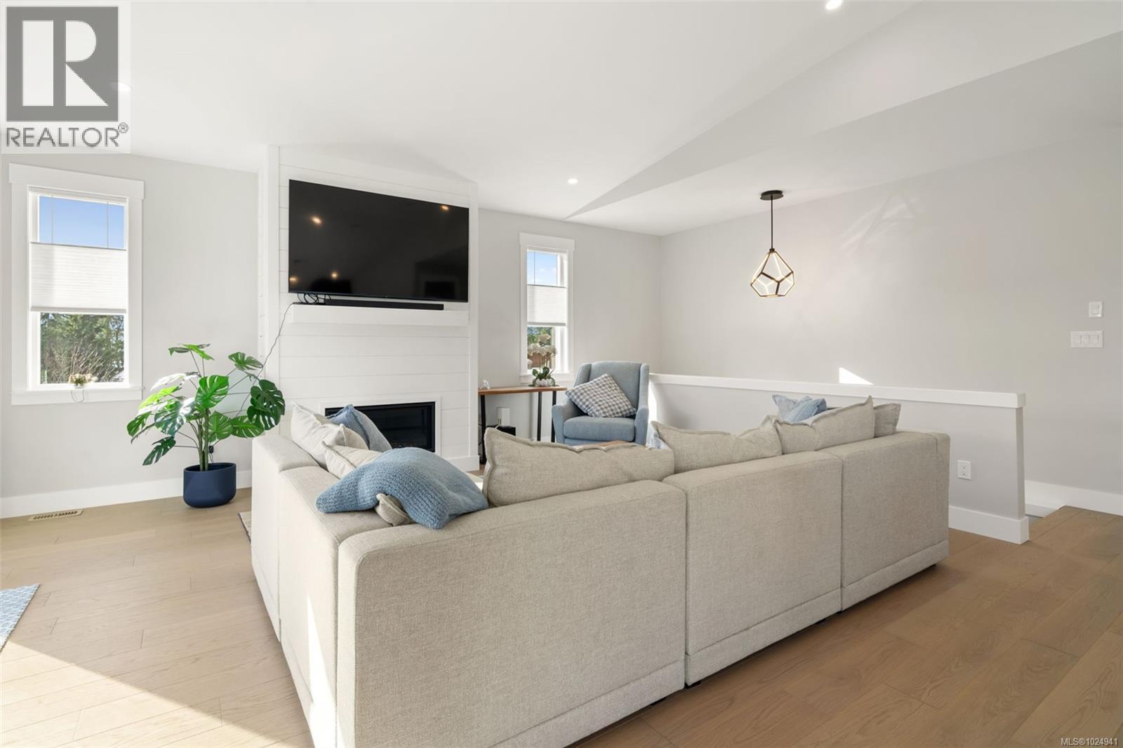 9394 Lakefront Rise, Lake Cowichan, British Columbia  V0R 2G0 - Photo 19 - 1024941