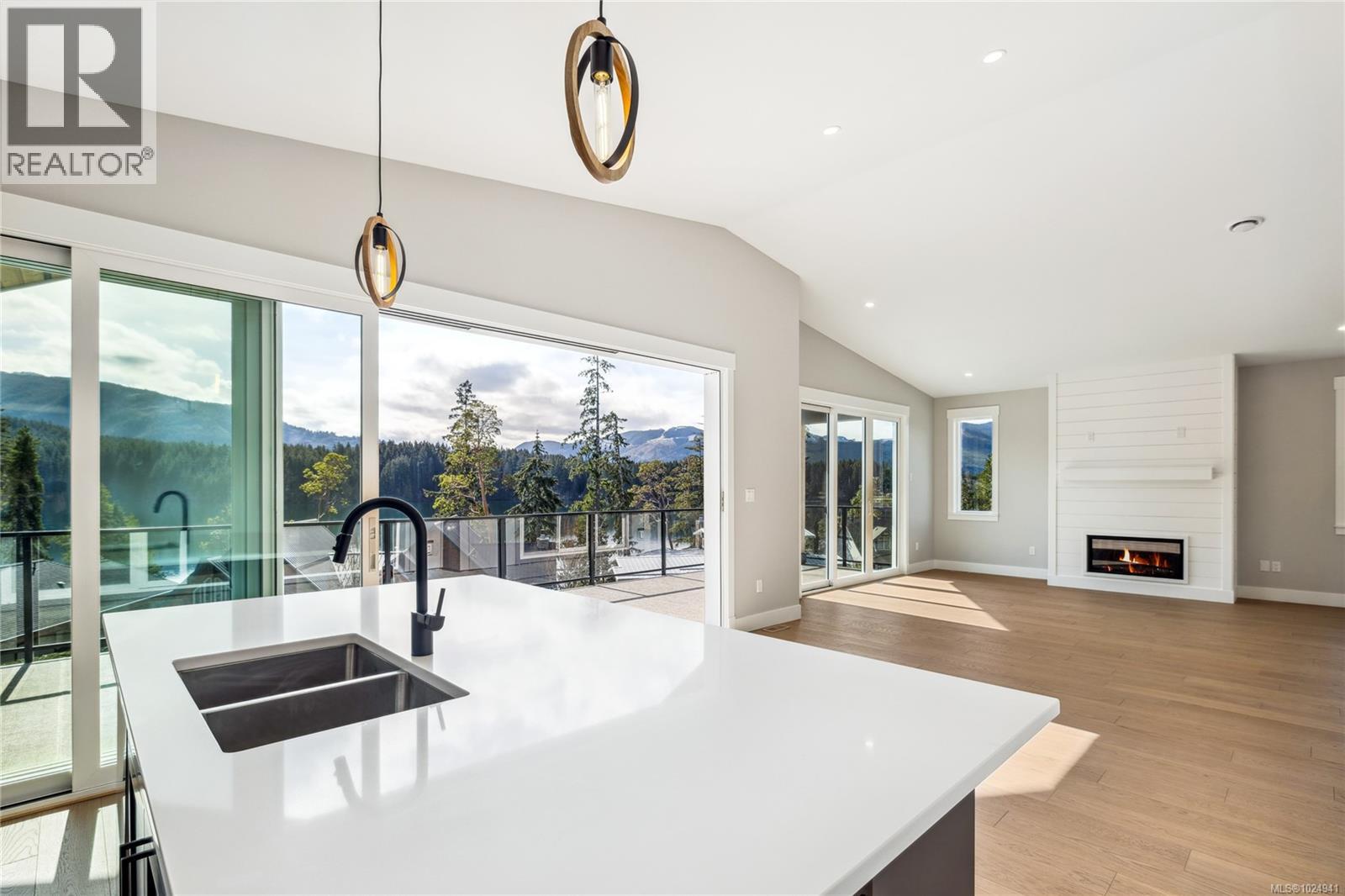 9394 Lakefront Rise, Lake Cowichan, British Columbia  V0R 2G0 - Photo 27 - 1024941