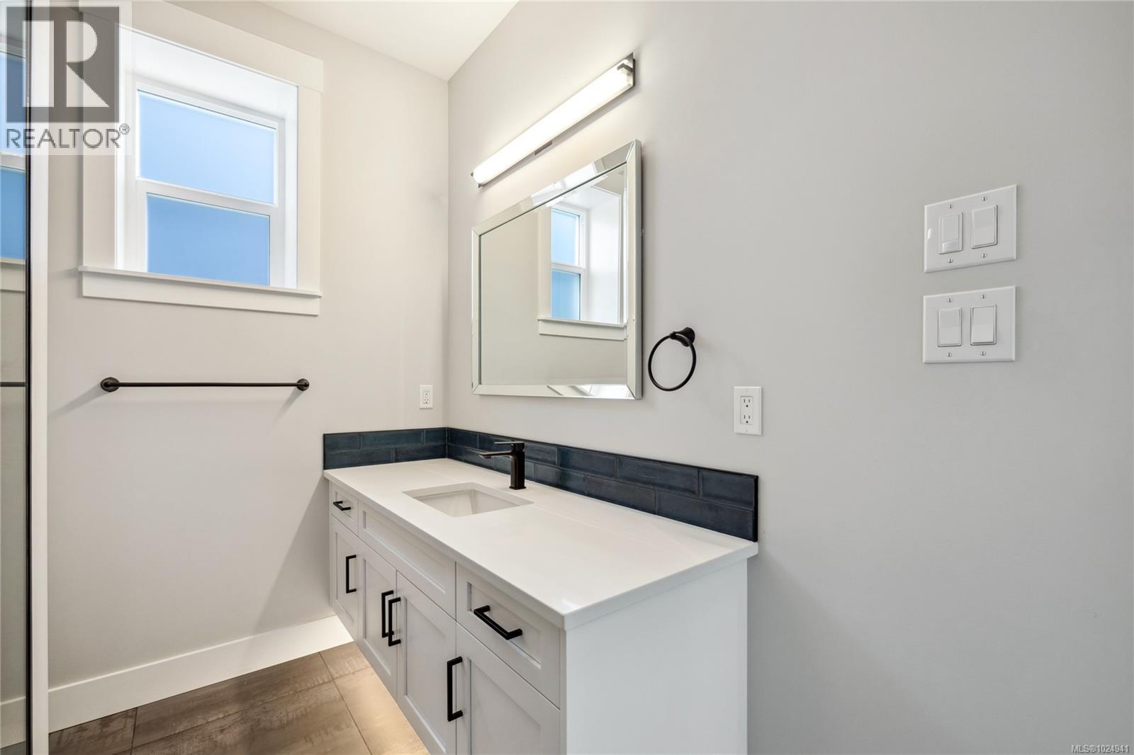 9394 Lakefront Rise, Lake Cowichan, British Columbia  V0R 2G0 - Photo 45 - 1024941