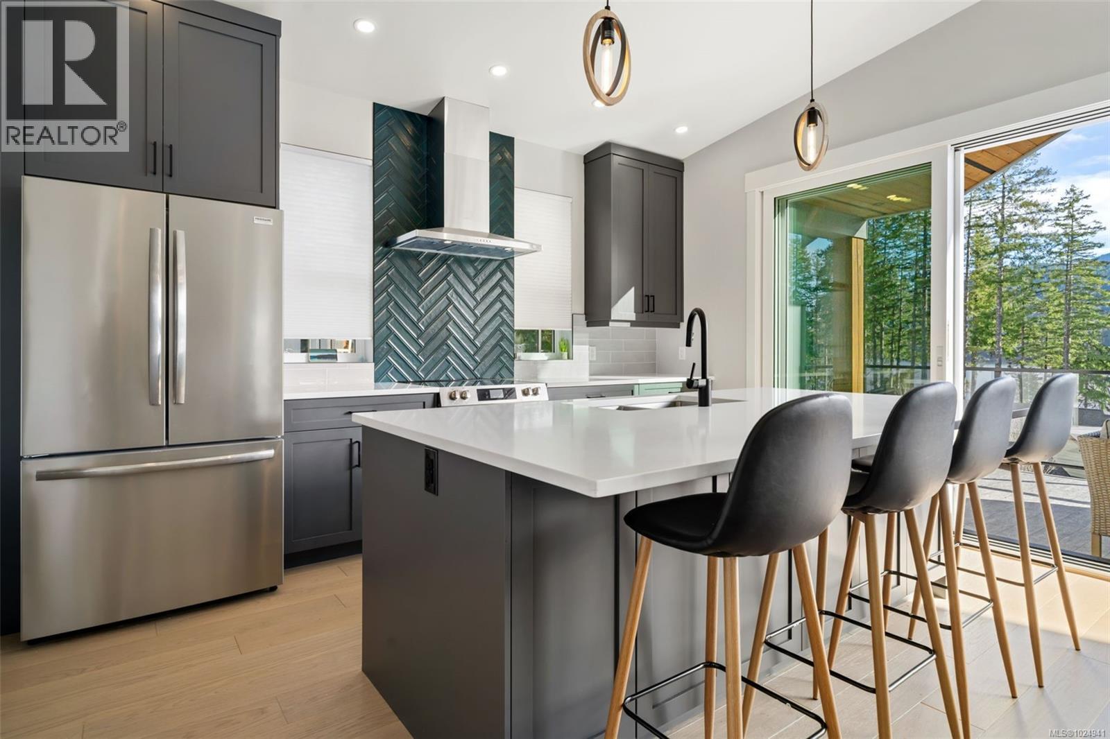 9394 Lakefront Rise, Lake Cowichan, British Columbia  V0R 2G0 - Photo 24 - 1024941