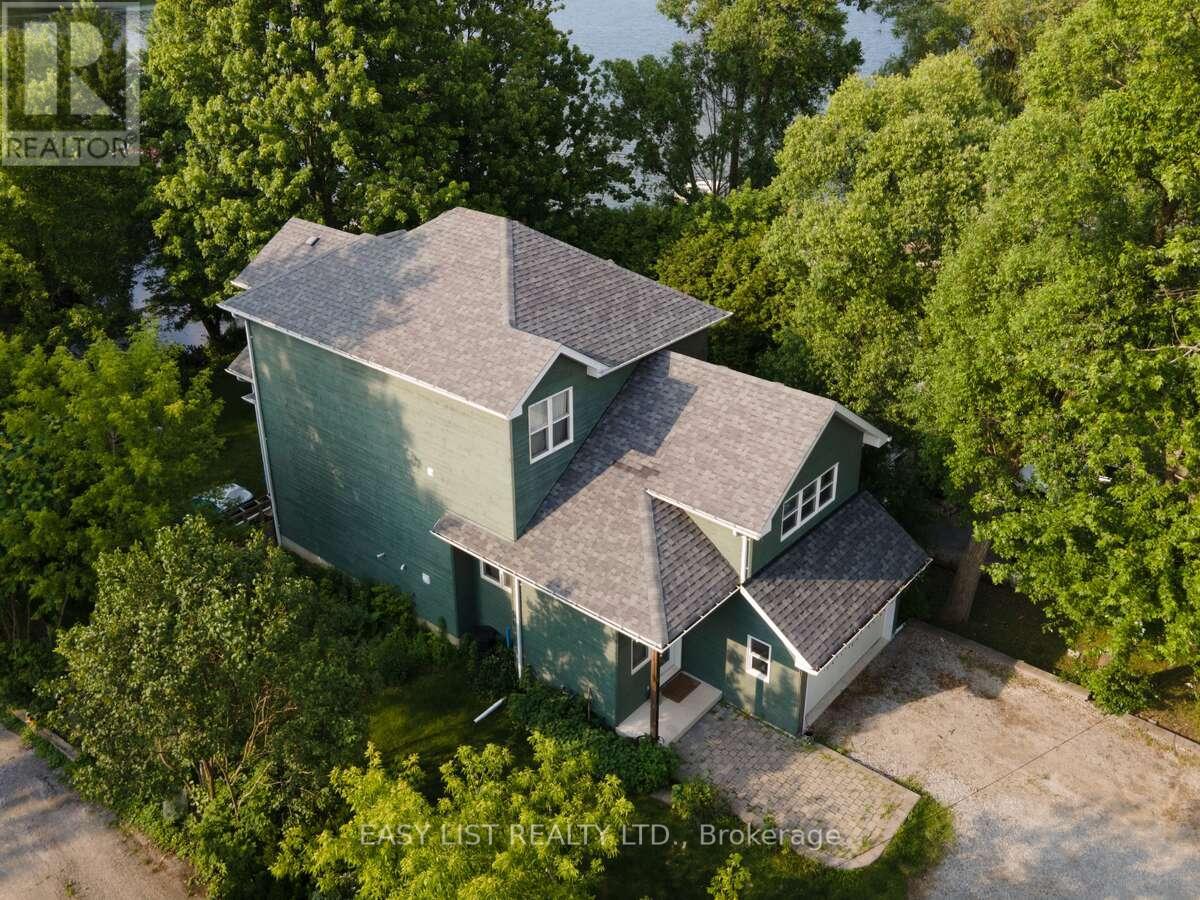 A - 274 Douglas Road, Richmond Hill, Ontario  L4E 3H7 - Photo 4 - N12614030