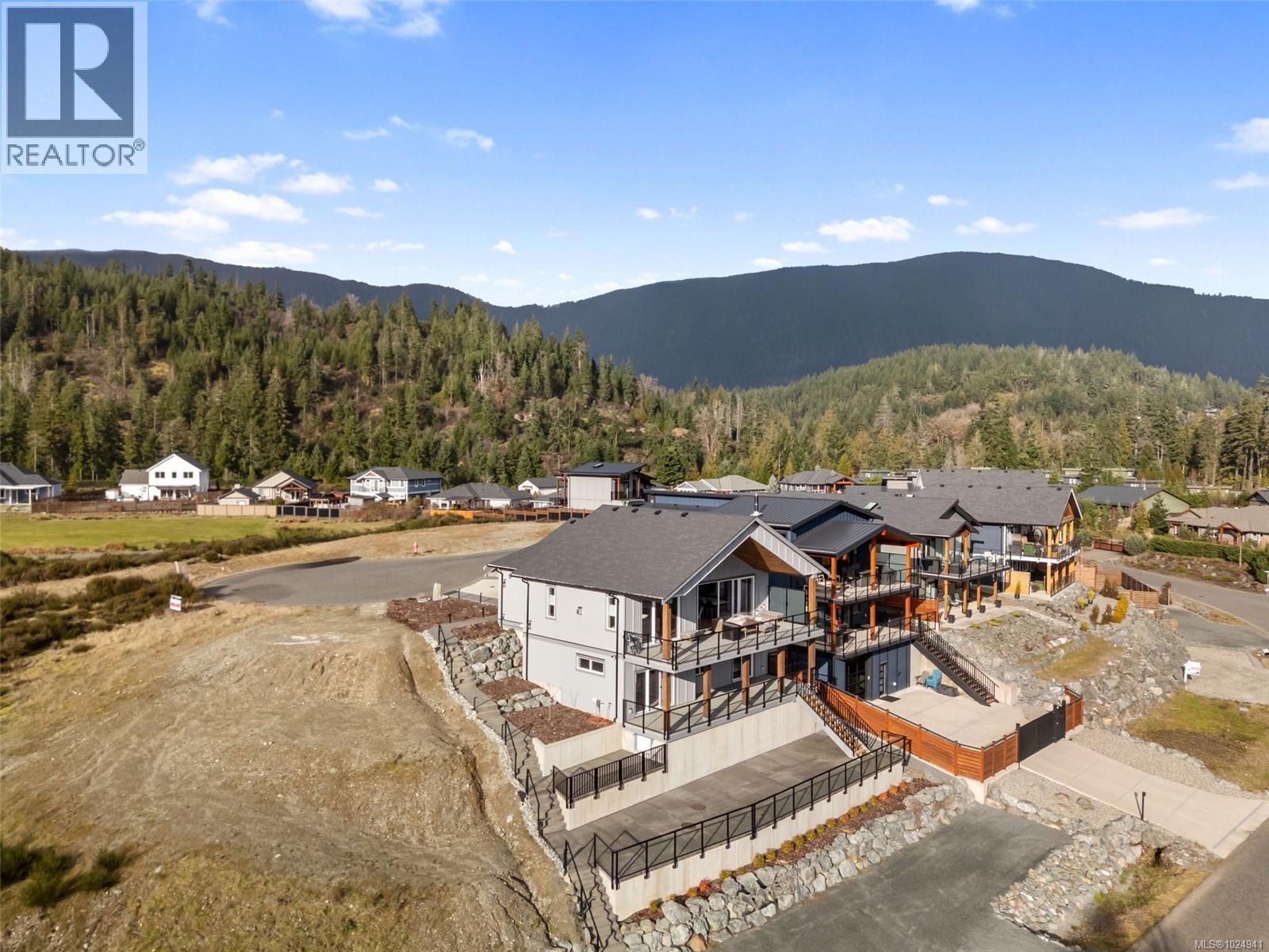 9394 Lakefront Rise, Lake Cowichan, British Columbia  V0R 2G0 - Photo 60 - 1024941