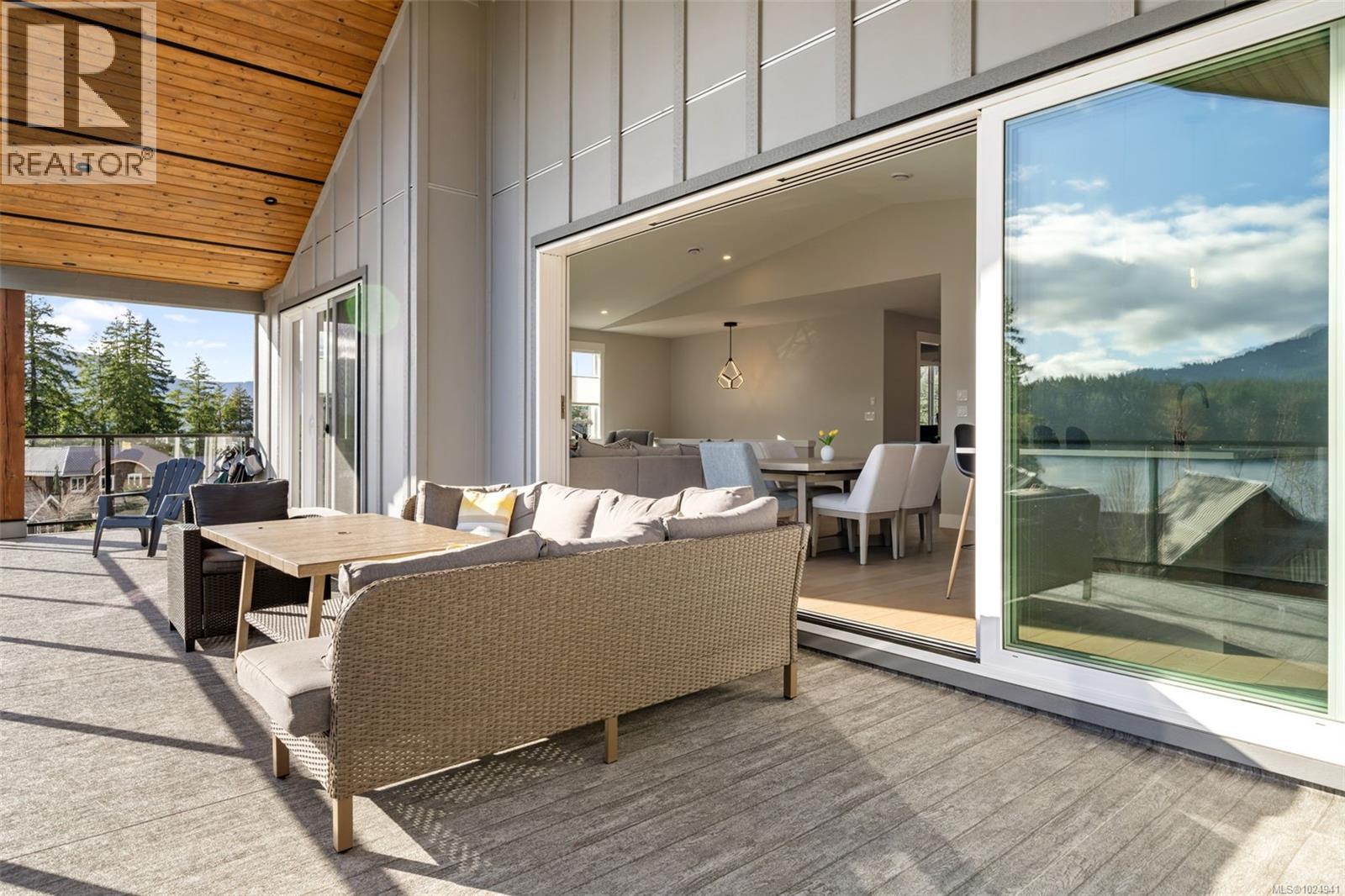 9394 Lakefront Rise, Lake Cowichan, British Columbia  V0R 2G0 - Photo 34 - 1024941