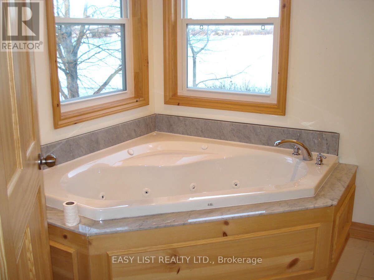 A - 274 Douglas Road, Richmond Hill, Ontario  L4E 3H7 - Photo 19 - N12614030