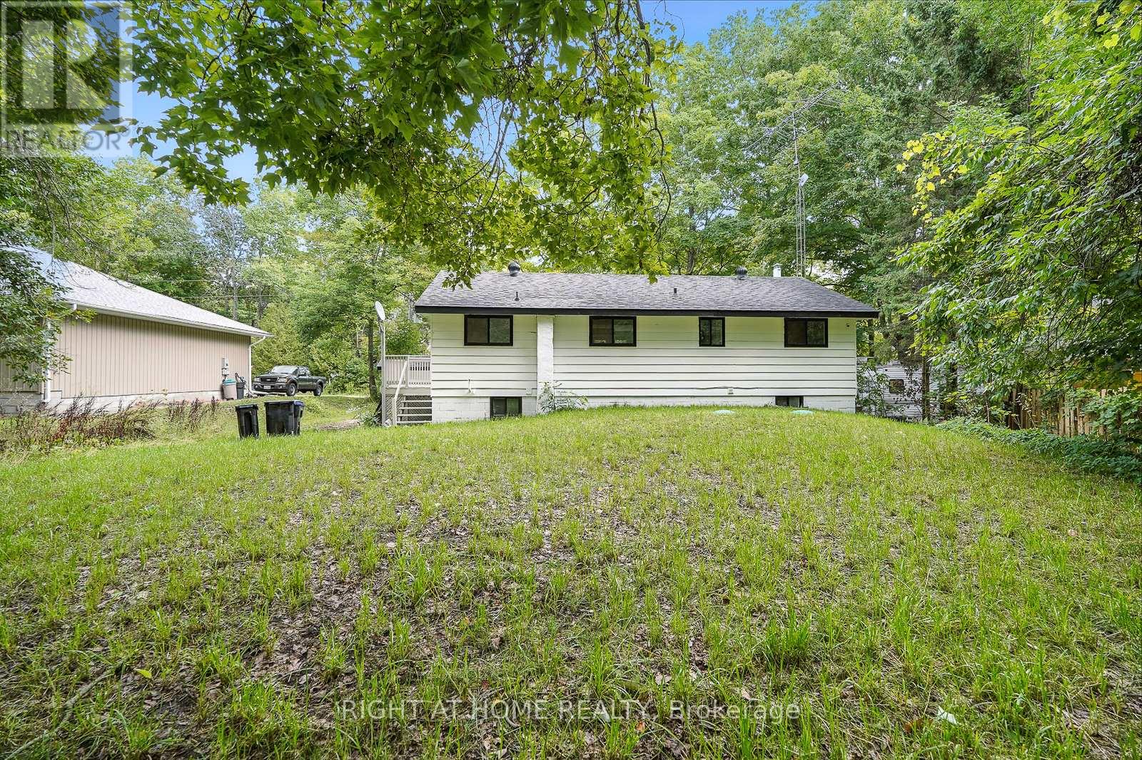 29 Nida Drive, Tiny, Ontario  L9M 0B3 - Photo 40 - S12463796