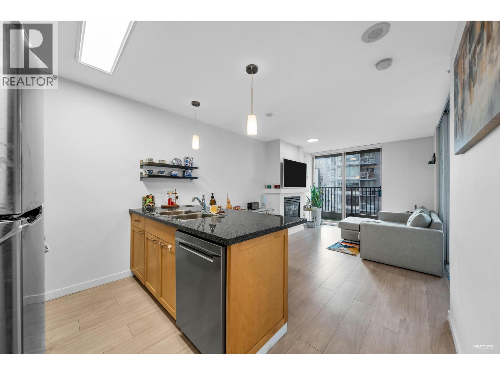 1001 989 Richards Street, Vancouver, British Columbia  V6B 6R6 - Photo 8 - R3089118