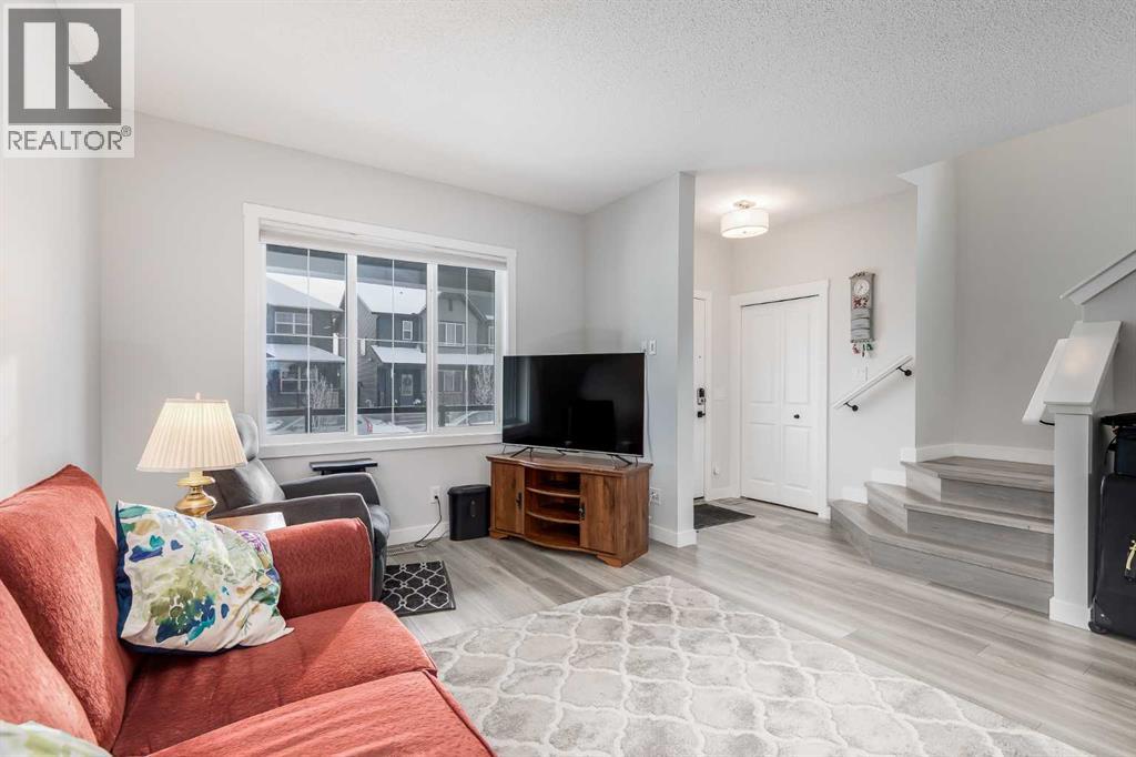 226 Midgrove Mews Sw, Airdrie, Alberta  T4B 5K7 - Photo 8 - A2274679