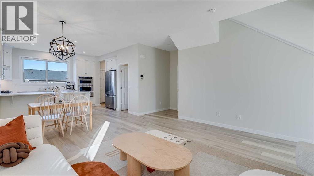 18 Amblehurst Path Nw, Calgary, Alberta  T3P 1W8 - Photo 13 - A2281924