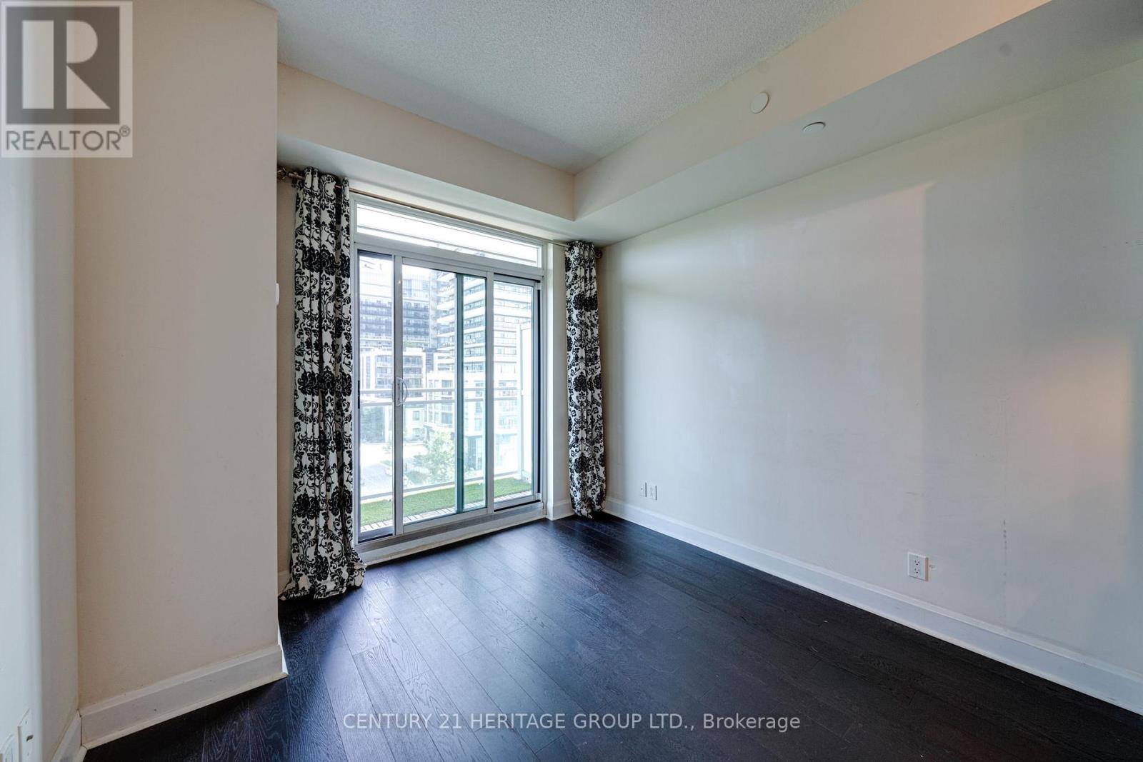 407 - 33 Shore Breeze Drive, Toronto (Mimico), Ontario  M8V 0G1 - Photo 13 - W12781734