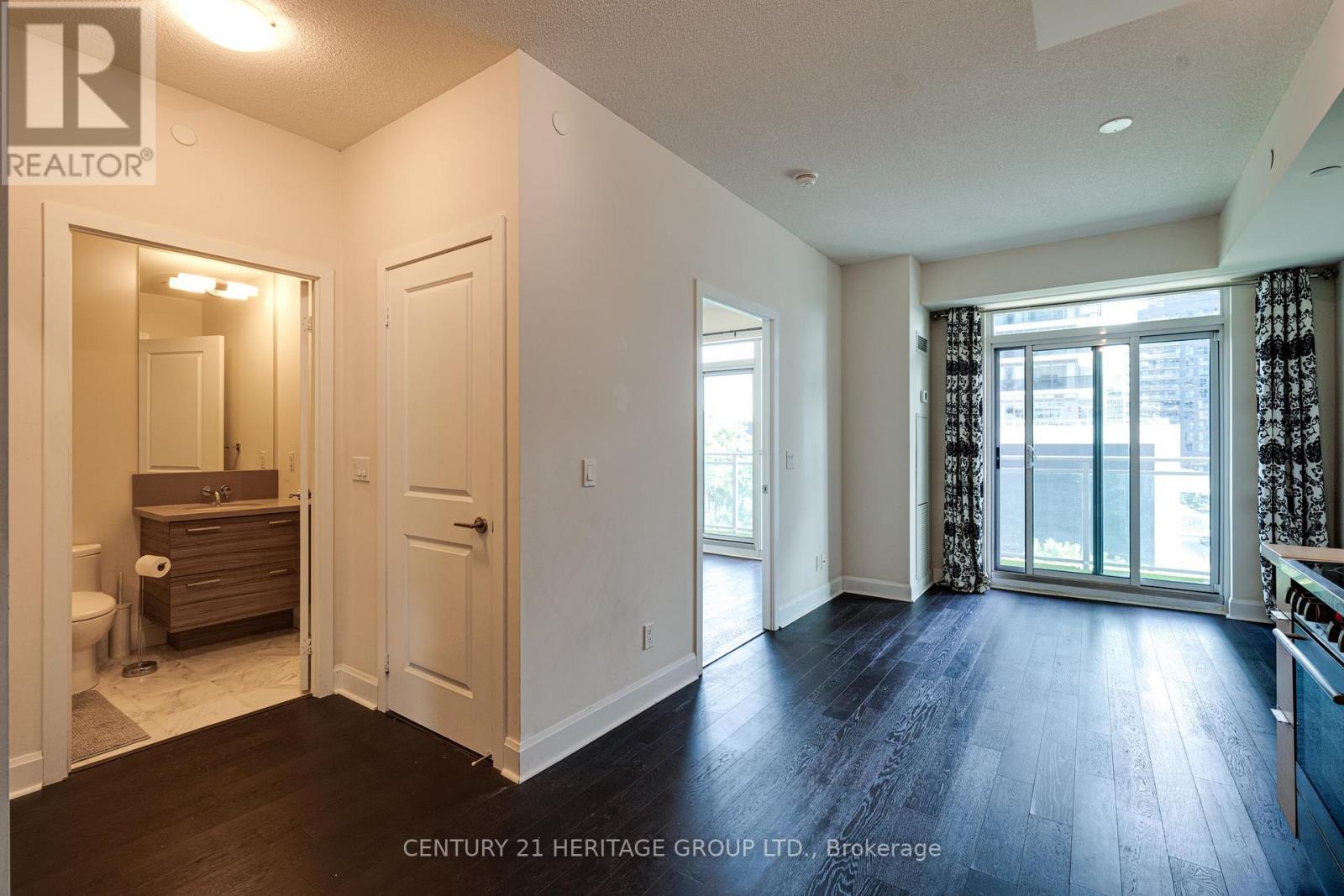 407 - 33 Shore Breeze Drive, Toronto (Mimico), Ontario  M8V 0G1 - Photo 9 - W12781734