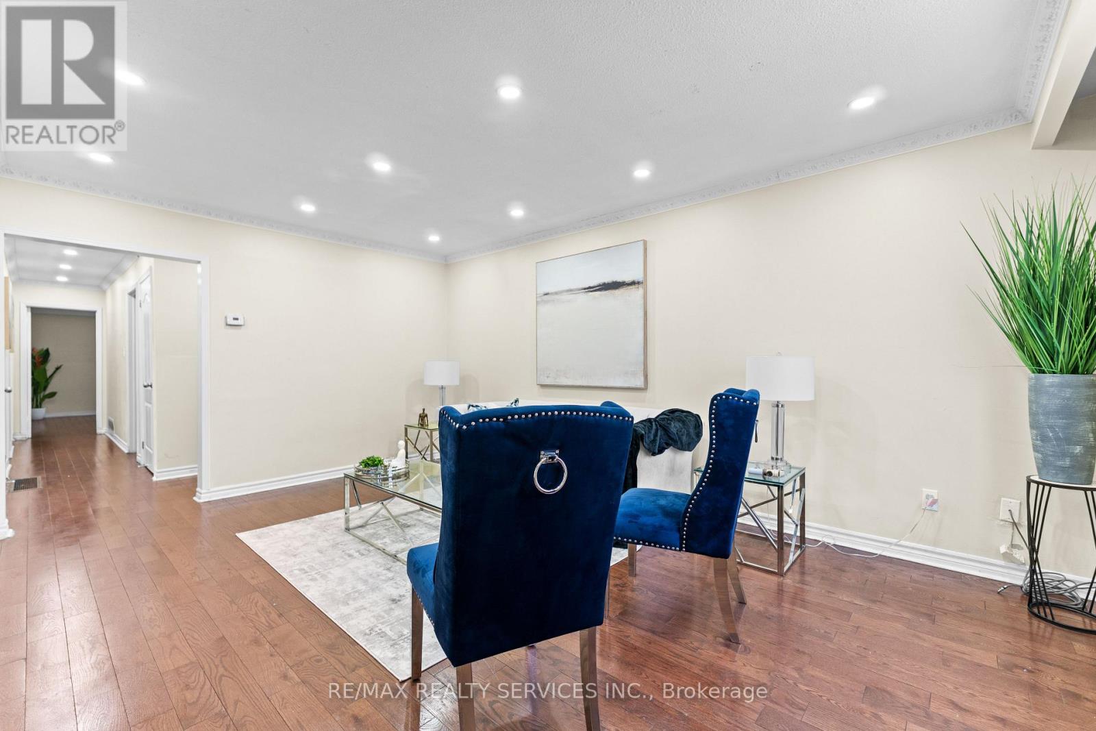 13 Linkdale Road, Brampton, Ontario  L6V 3A1 - Photo 7 - W12781740