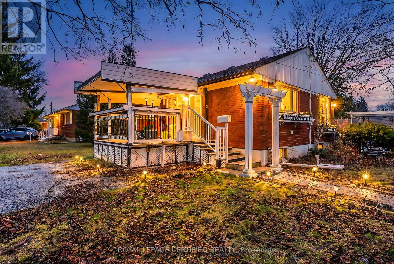 5921 SCOTT STREET, Niagara Falls, Ontario