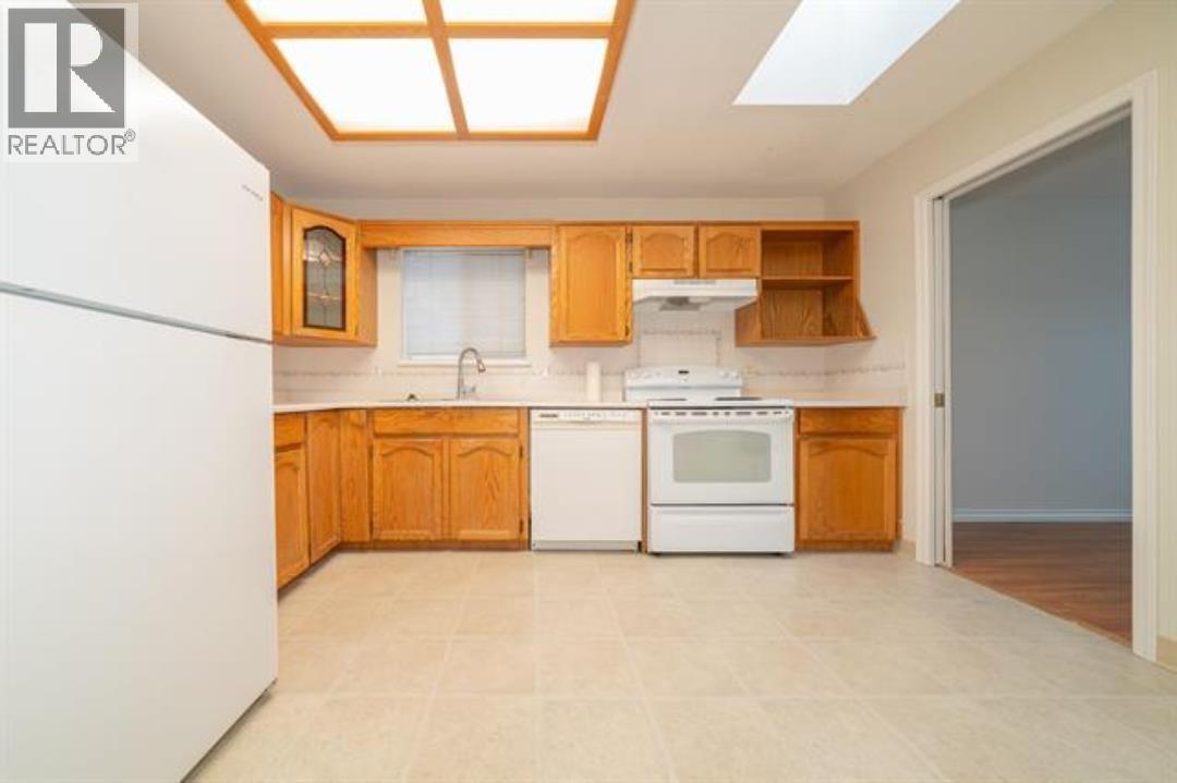 11484 207 Street, Maple Ridge, British Columbia  V2X 1X1 - Photo 4 - R3088404