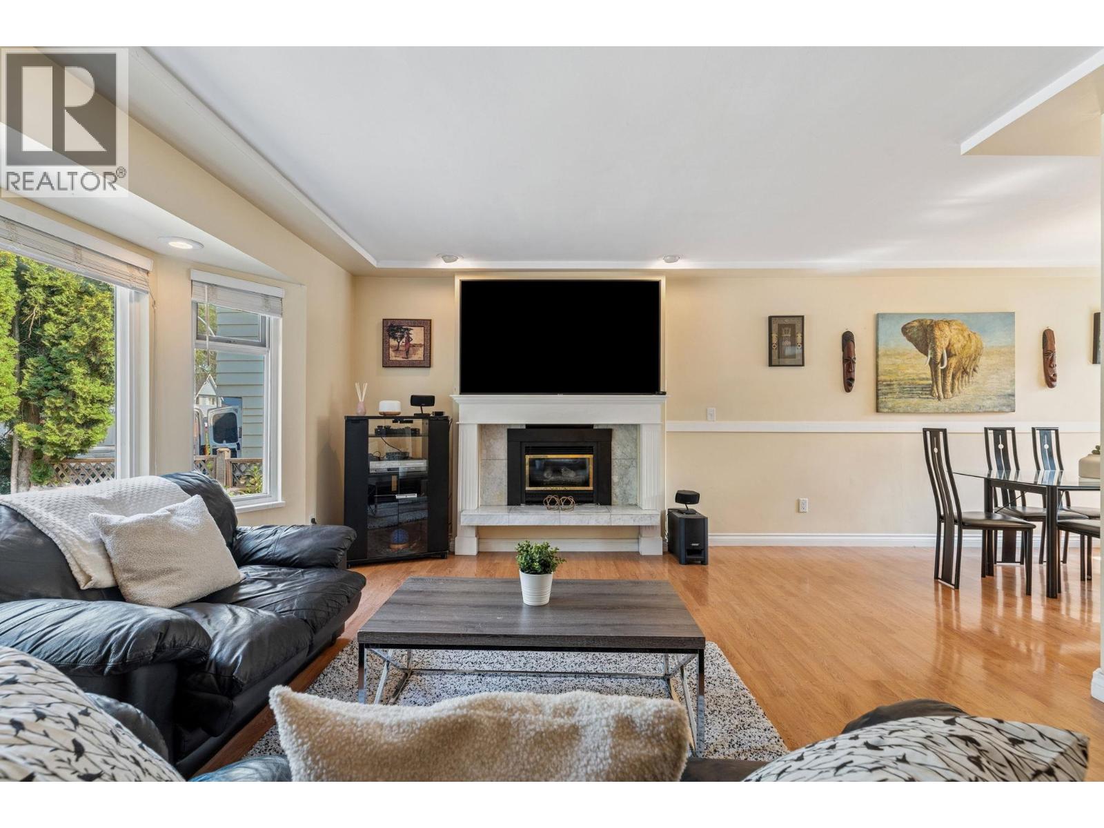 1068 Spruce Avenue, Port Coquitlam, British Columbia  V3B 4X6 - Photo 5 - R3083016