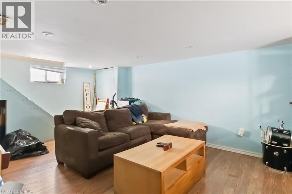 45 Brighton Avenue, Brantford, Ontario  N3S 1V8 - Photo 19 - 40801013