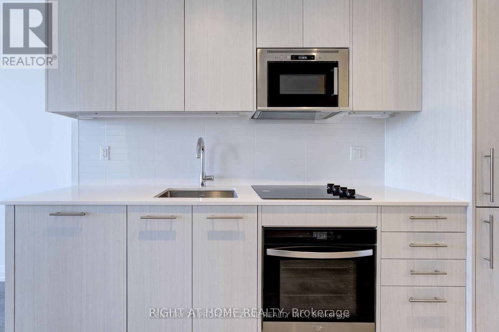 2009 - 286 Main Street, Toronto, Ontario  M4C 0B3 - Photo 13 - E12781774