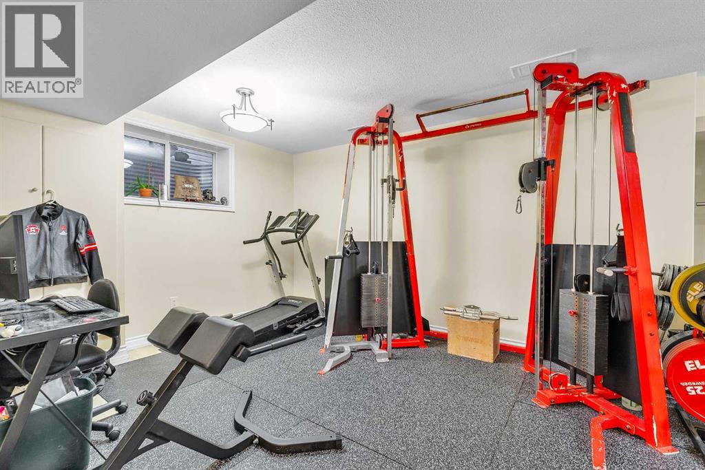 210 Evansmeade Point Nw, Calgary, Alberta  T3P 1B8 - Photo 32 - A2268431