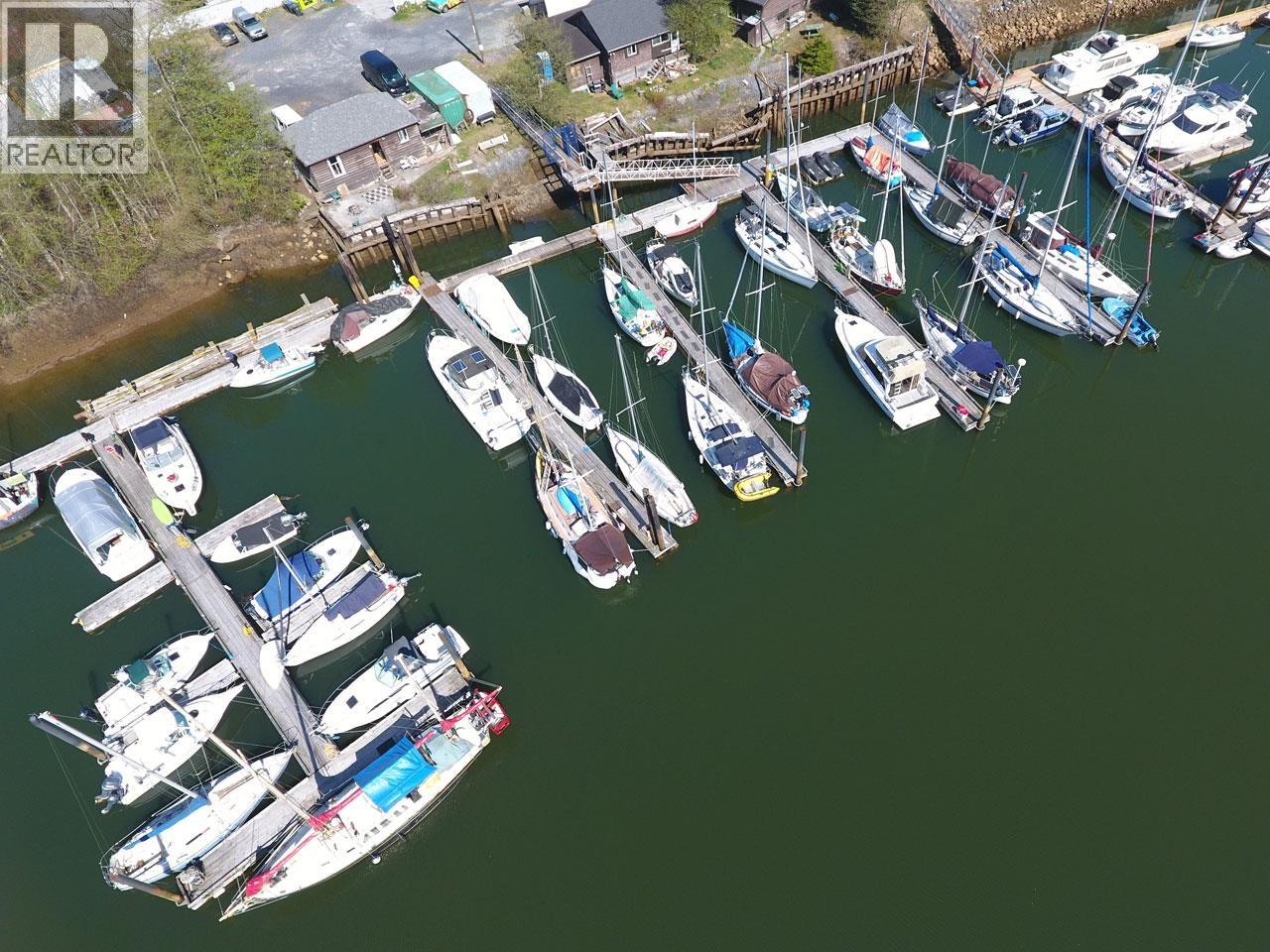 1472/1476 Pemberton Avenue, Squamish, British Columbia V8B 0K2 - Photo 4 - C8061997