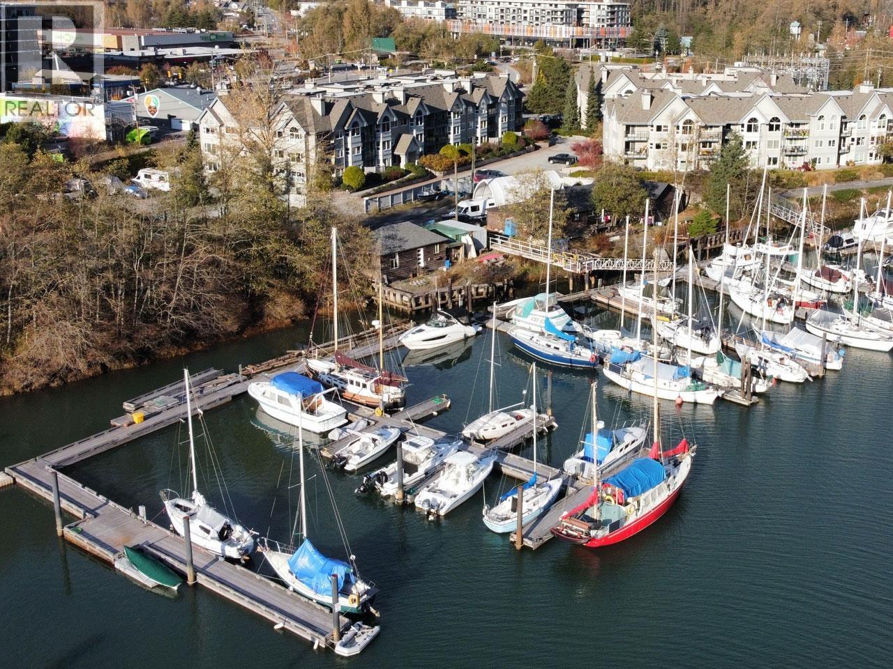 1472/1476 Pemberton Avenue, Squamish, British Columbia V8B 0K2 - Photo 7 - C8061997